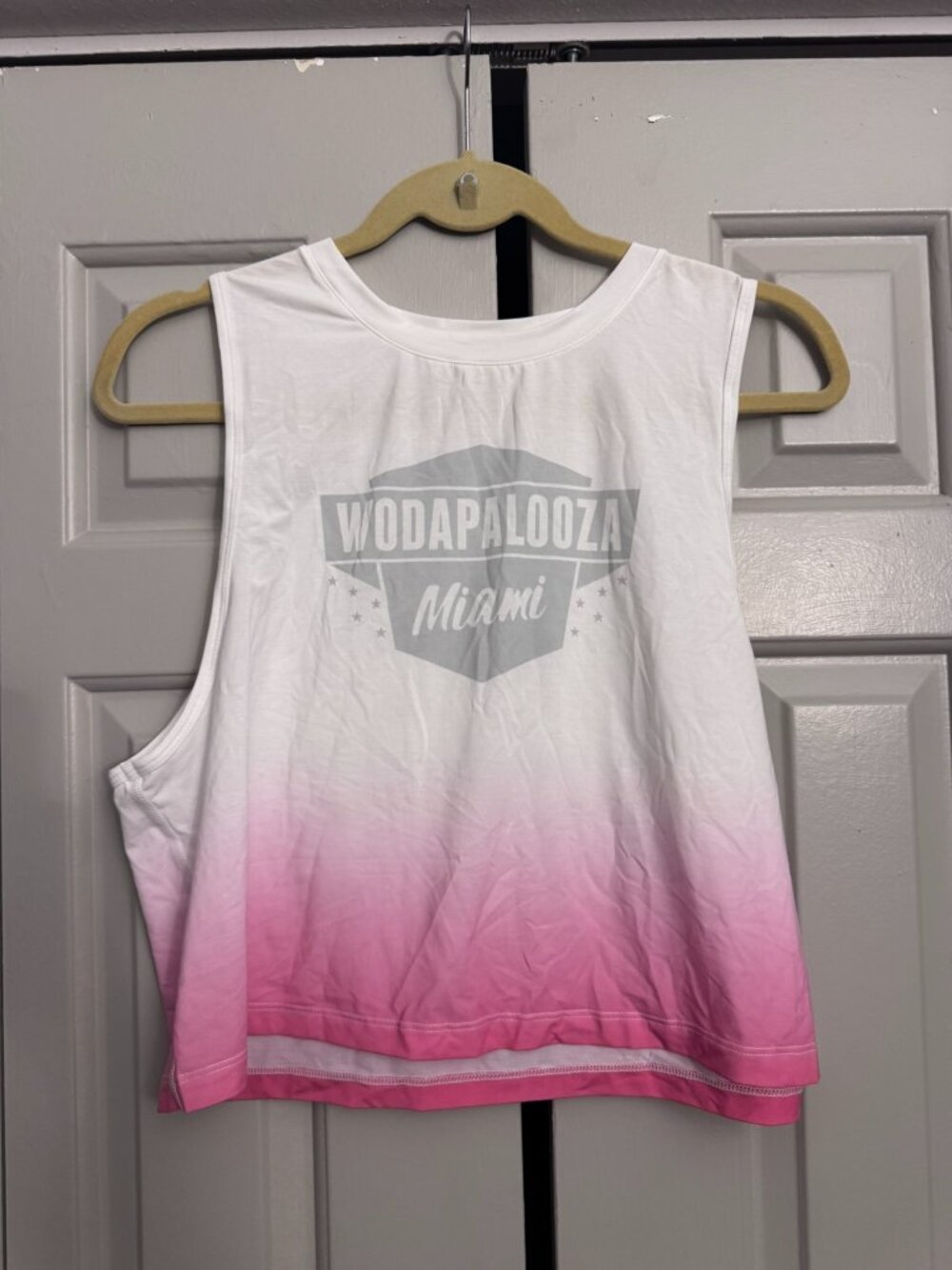 Wodapalooza Miami Exclusive Ombré Tank | Pink & White | Size Medium